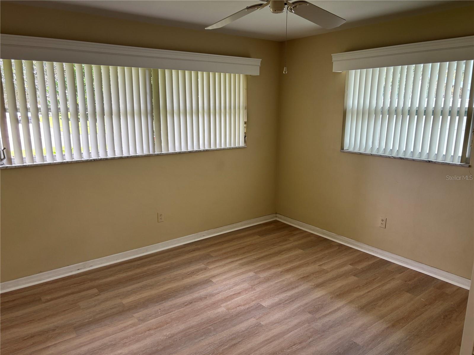 Image 17 of 22 For 2060 Attache Court