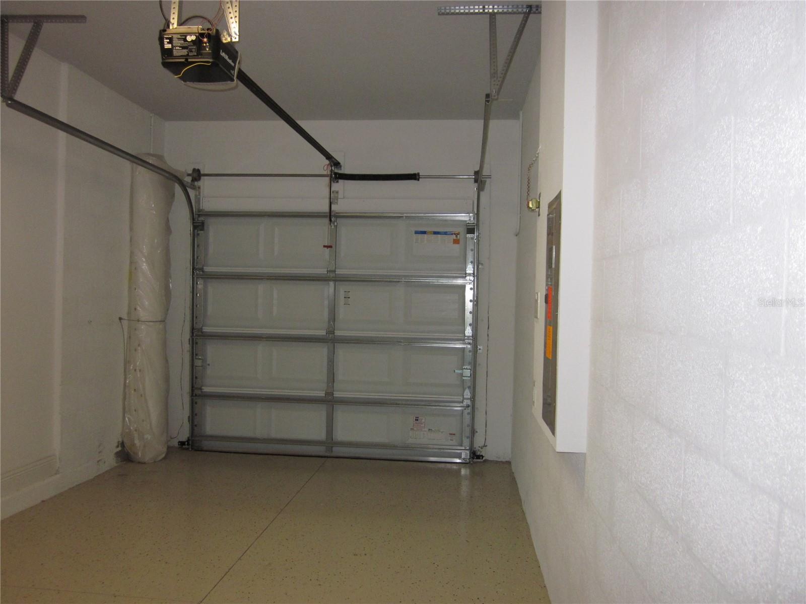 Image 20 of 21 For 9109 Fox Sparrow Road