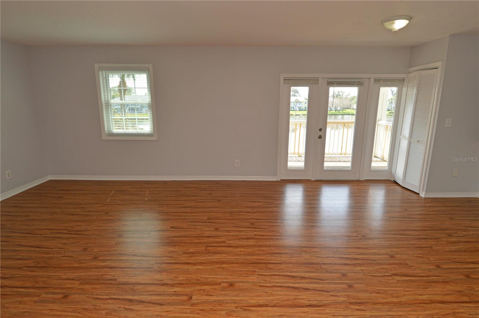 Image 19 of 100 For 166 Pompano Drive Se C