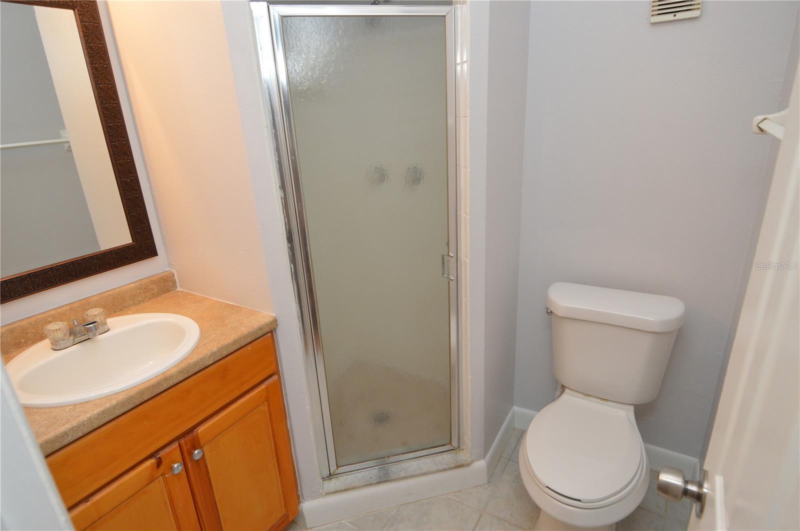 Image 29 of 100 For 166 Pompano Drive Se C