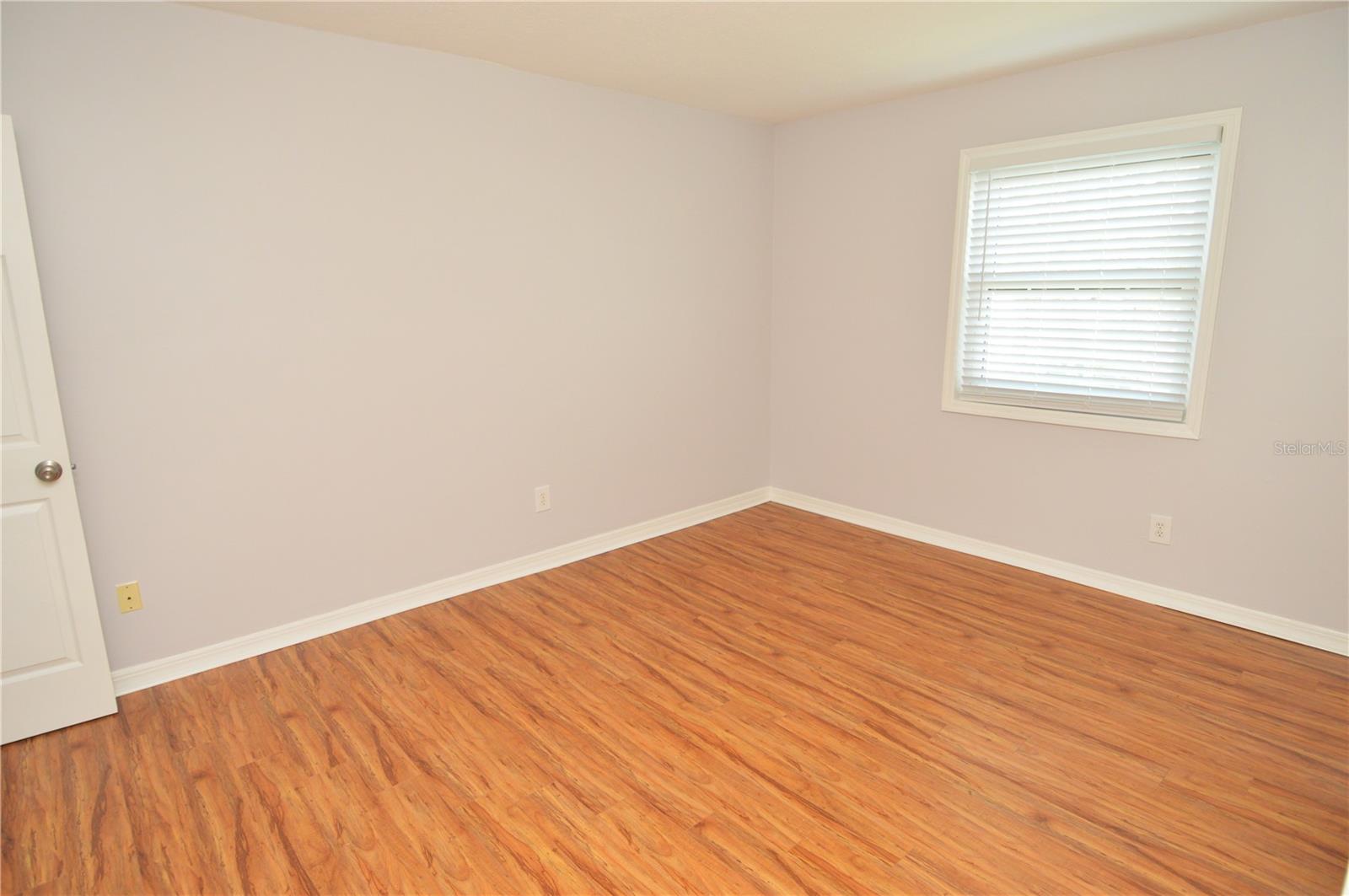 Image 39 of 100 For 166 Pompano Drive Se C