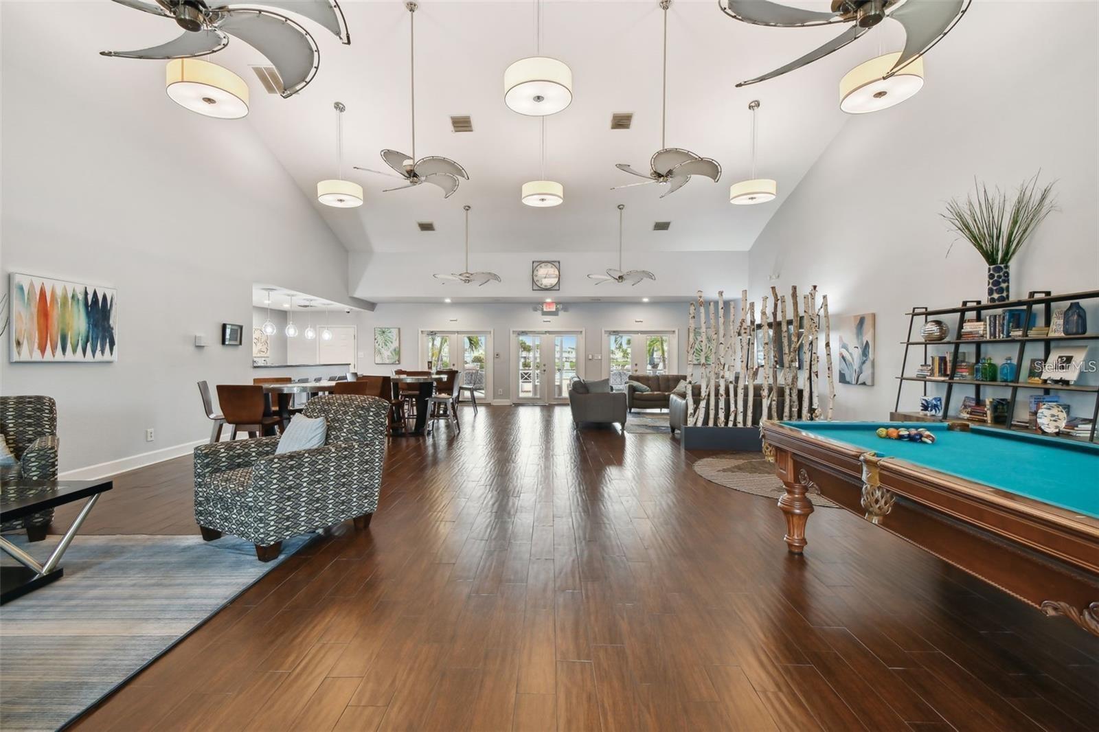 Image 56 of 100 For 166 Pompano Drive Se C