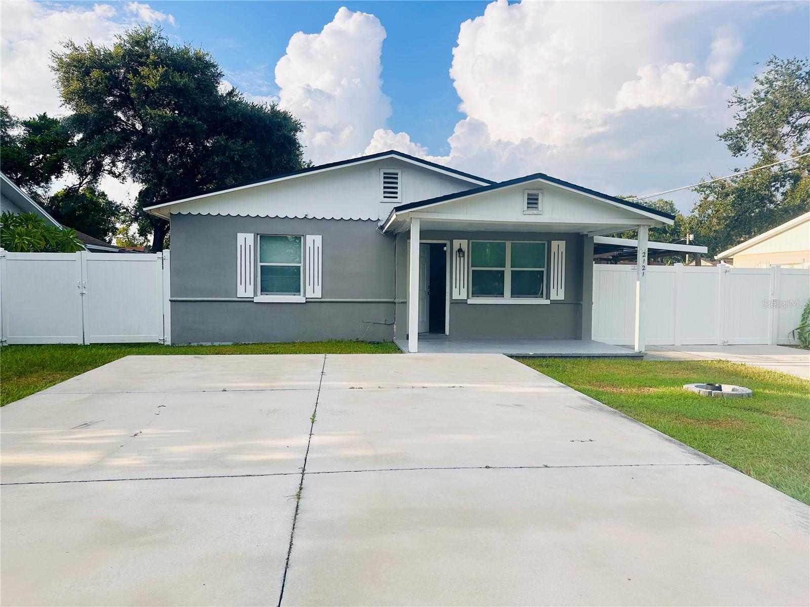 Details for 2121 Powhatan Avenue, TAMPA, FL 33603