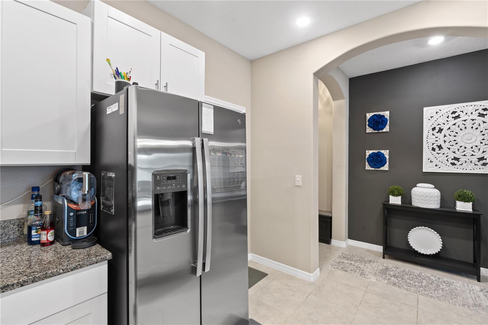 Image 11 of 50 For 843 Royal Empress Drive