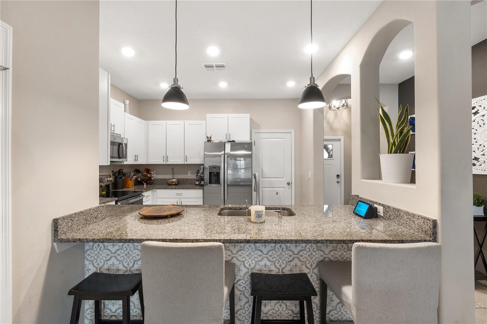 Image 14 of 50 For 843 Royal Empress Drive