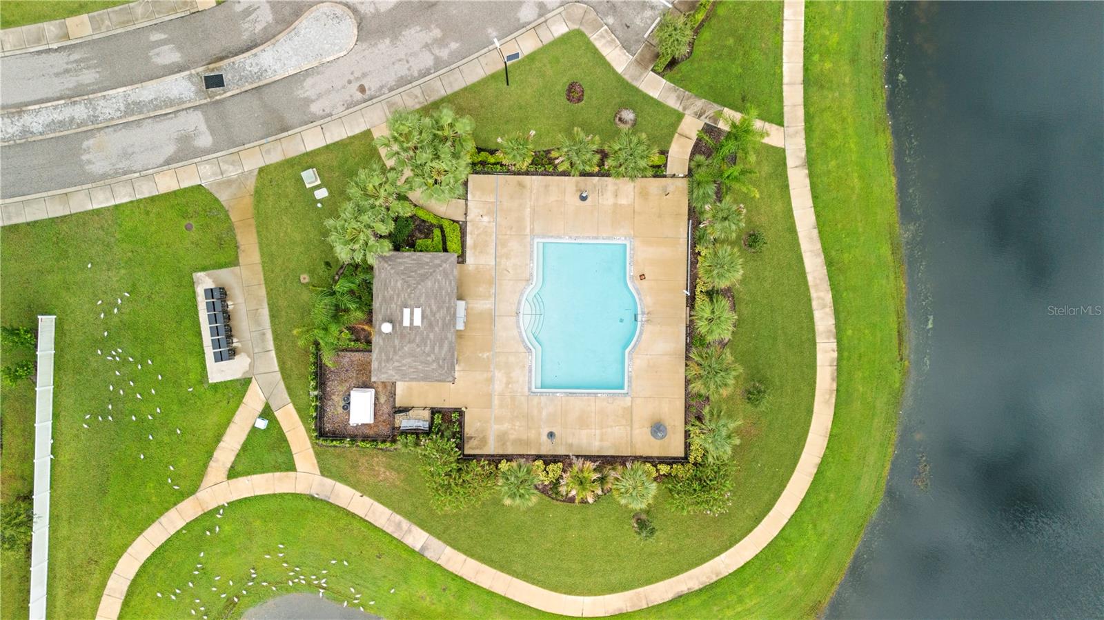 Image 47 of 50 For 843 Royal Empress Drive