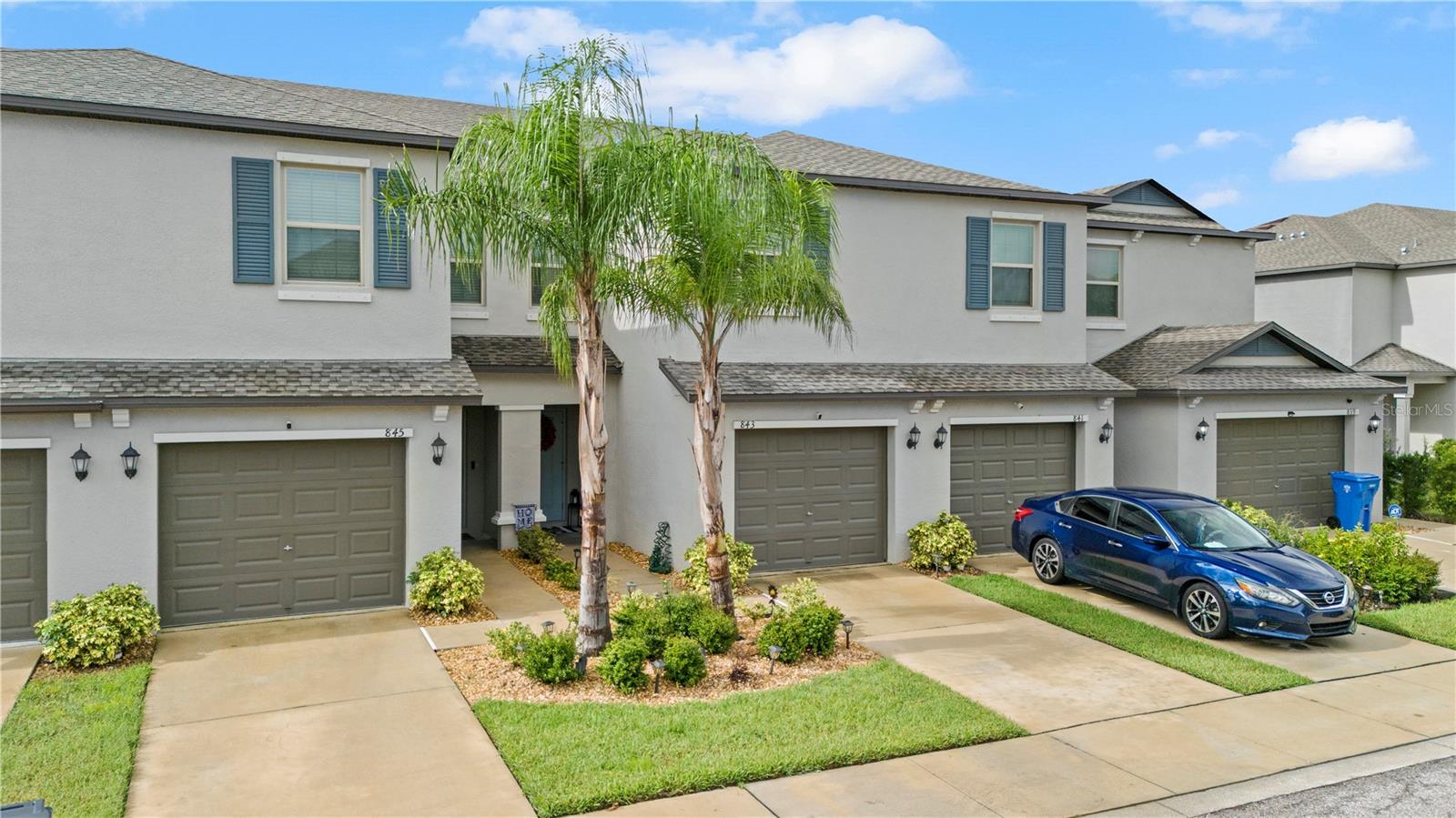 Image 5 of 50 For 843 Royal Empress Drive