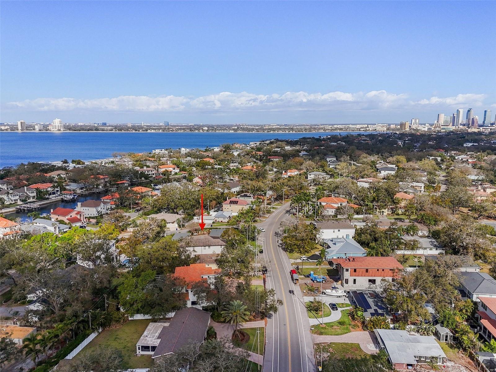 Image 11 of 11 For 516 Davis Boulevard