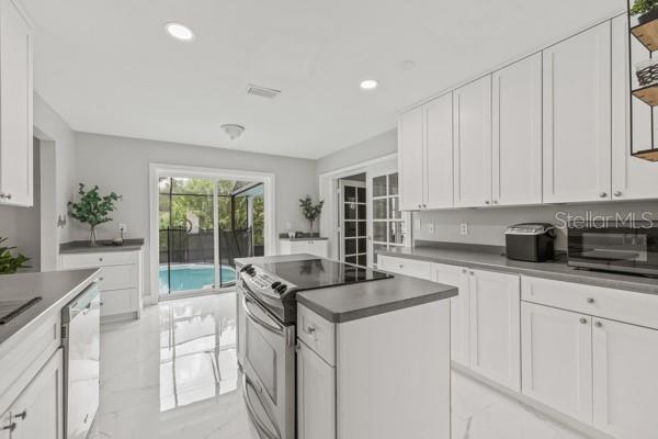 Image 12 of 41 For 2536 Lake Ellen Circle