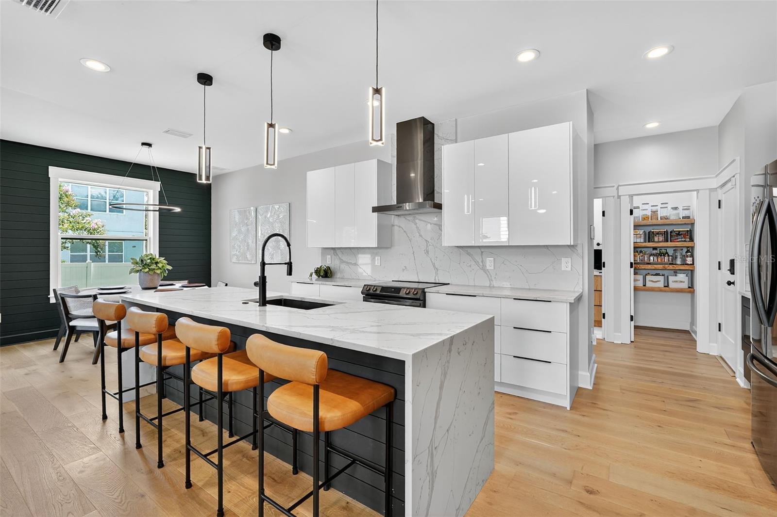 Image 13 of 65 For 7614 Faul Street