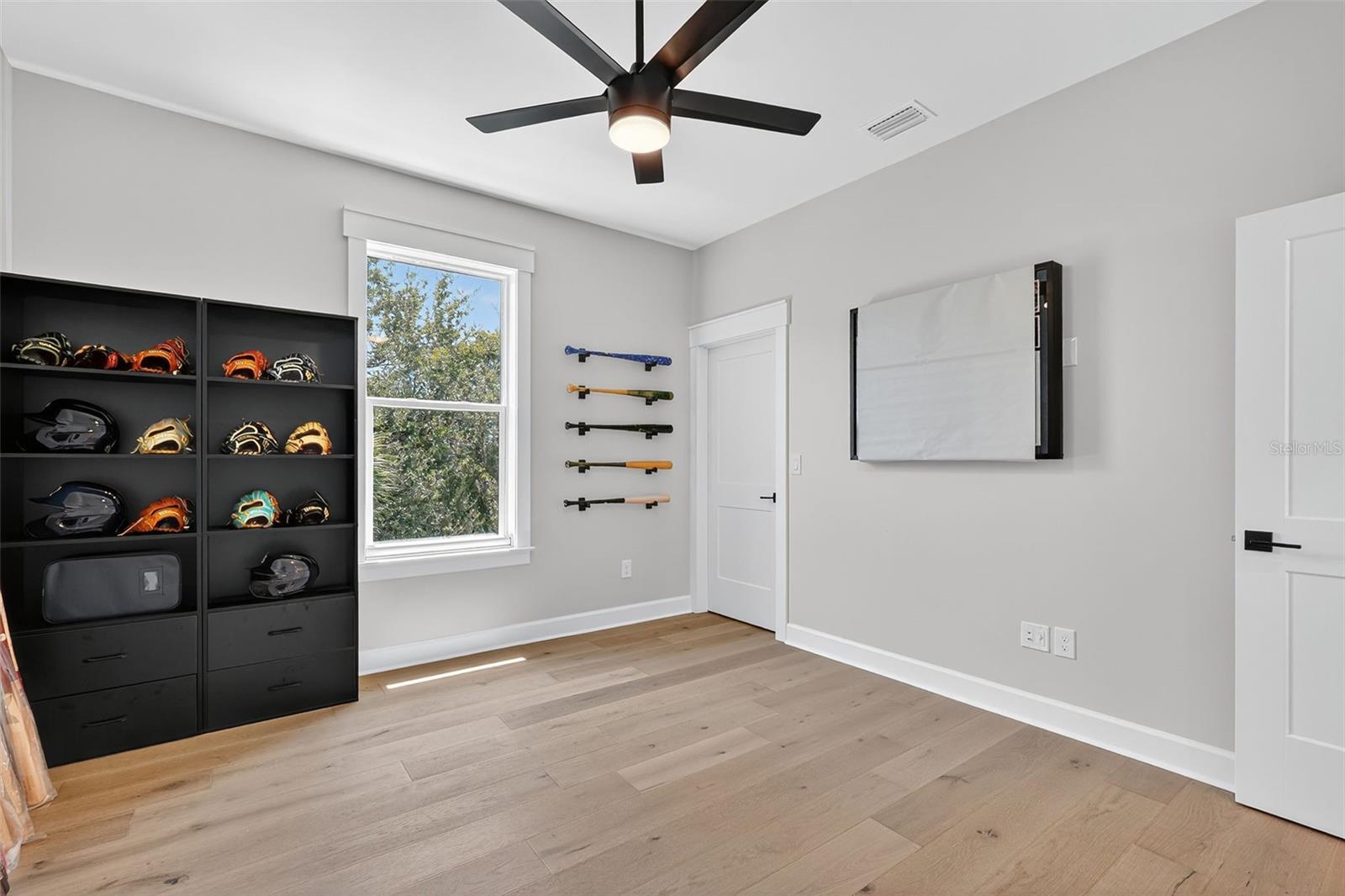 Image 45 of 65 For 7614 Faul Street