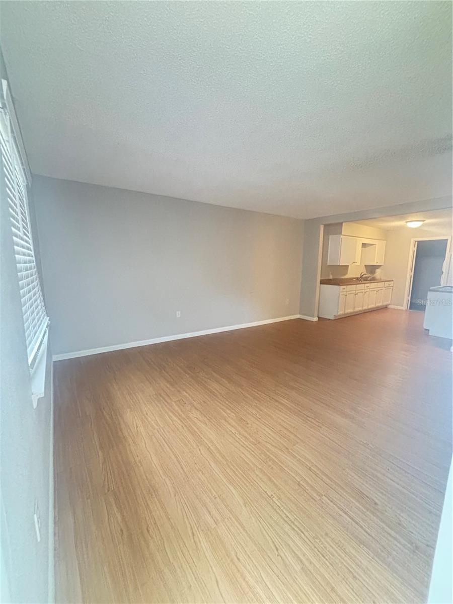 Image 2 of 17 For 1143 Cherry Lane
