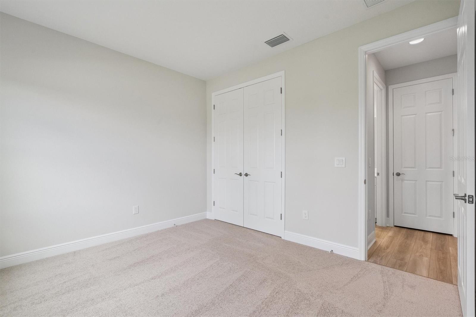 Image 17 of 25 For 8506 Dove Bog Terrace