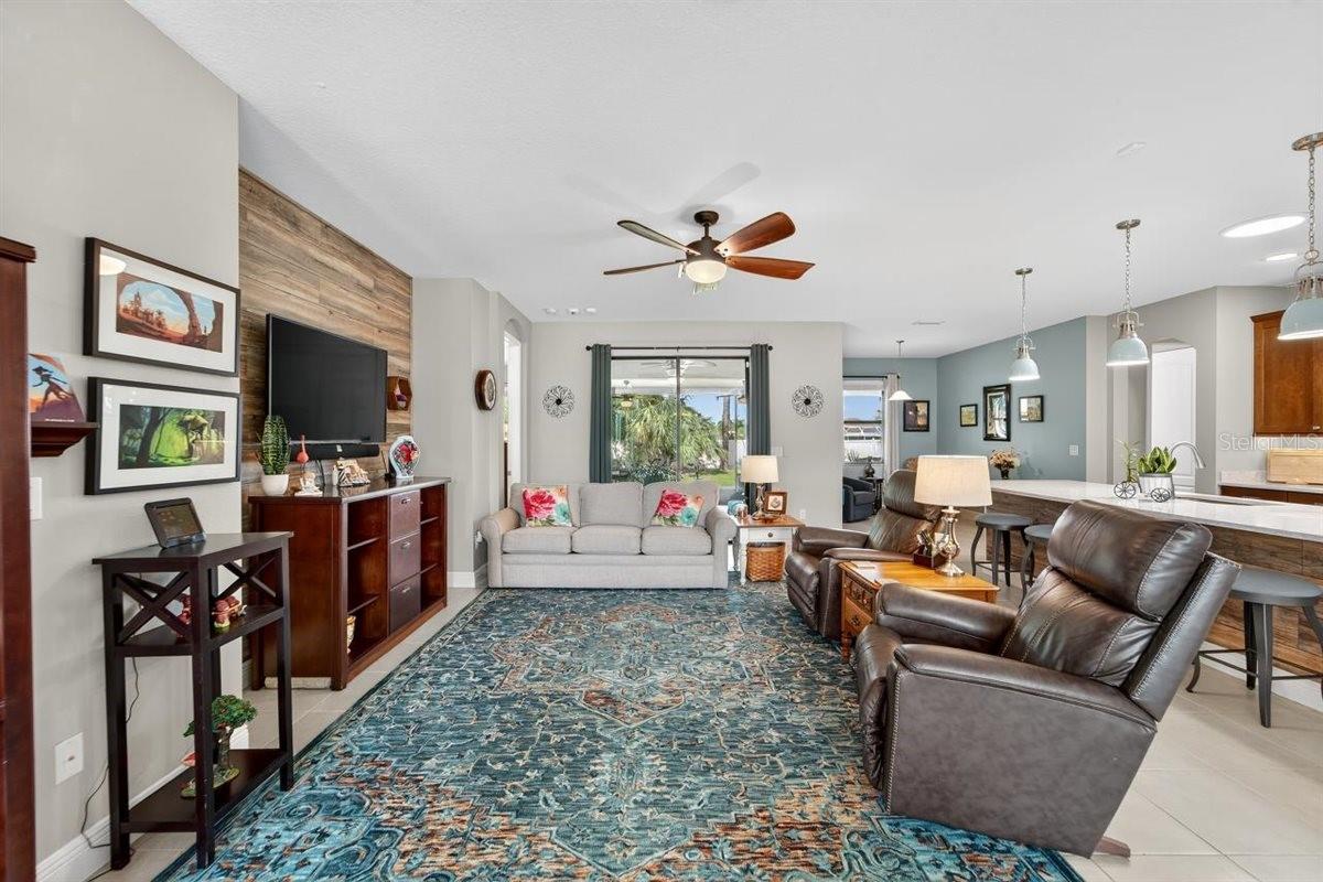 Image 10 of 43 For 12132 Creek Preserve Drive