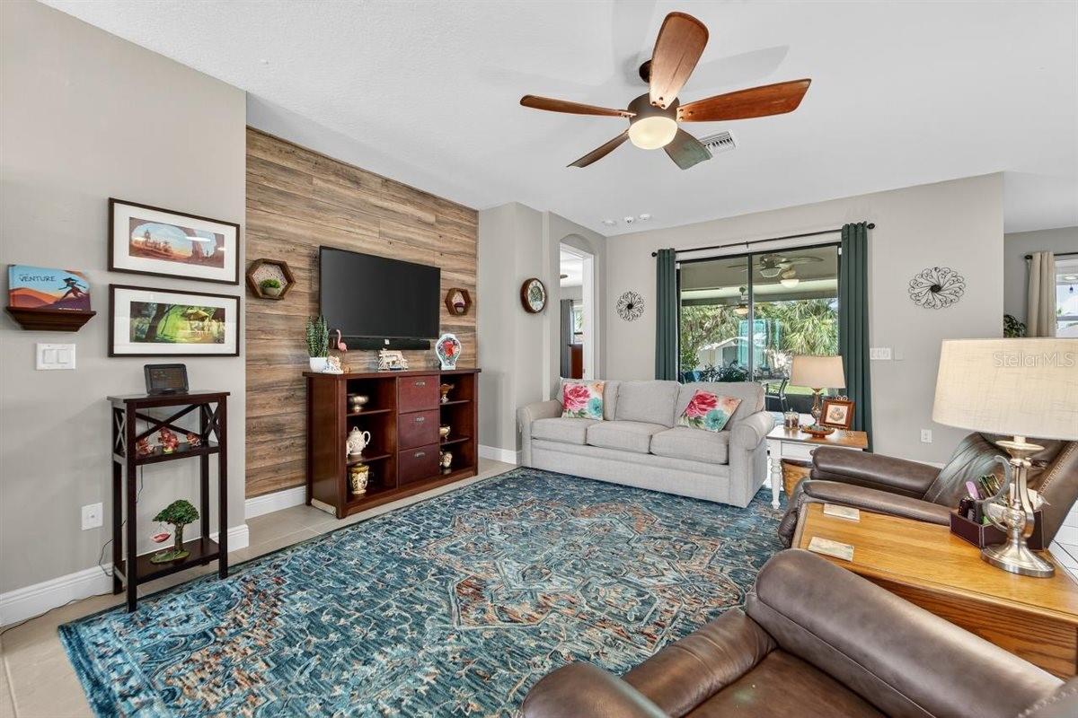 Image 11 of 43 For 12132 Creek Preserve Drive