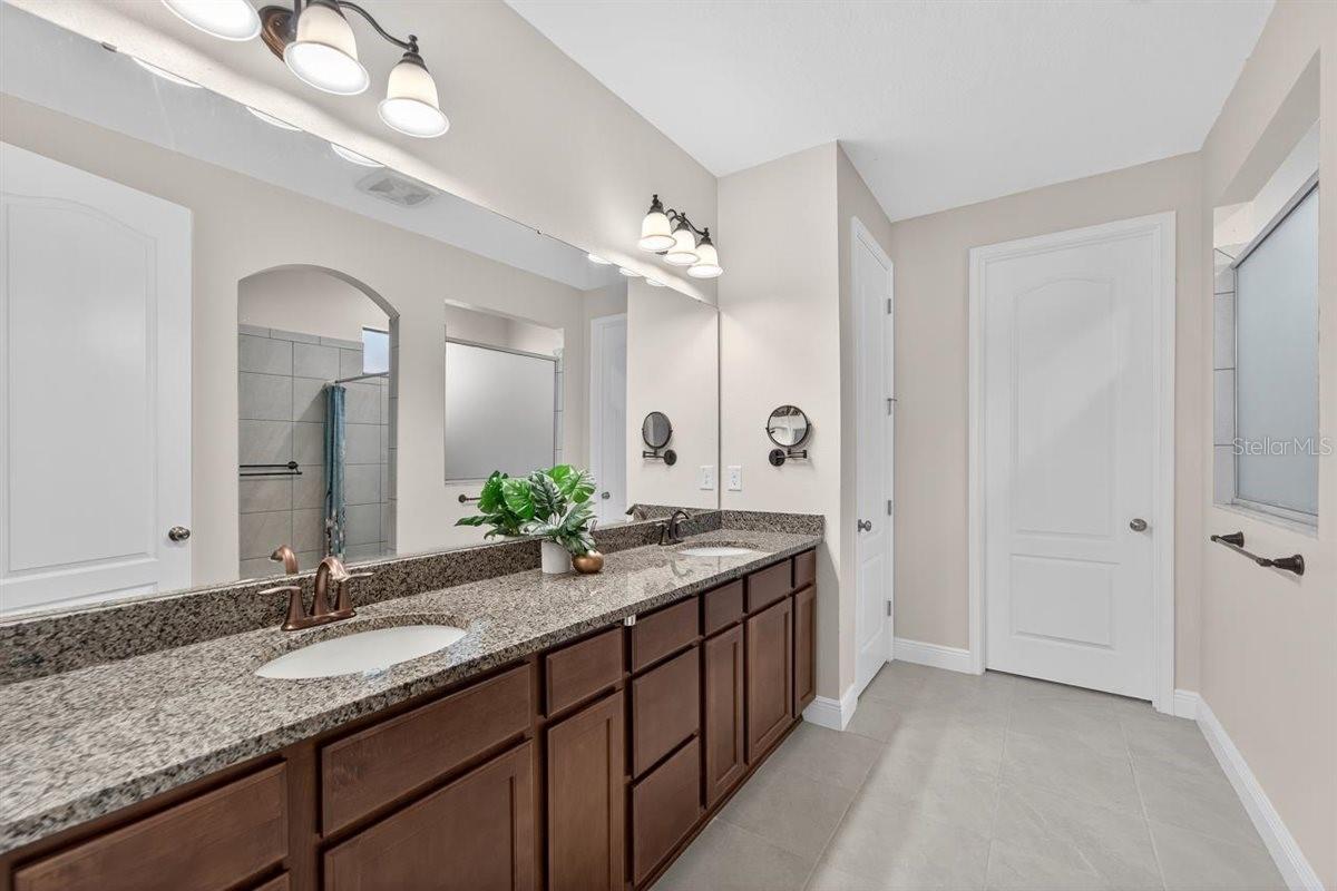 Image 26 of 43 For 12132 Creek Preserve Drive