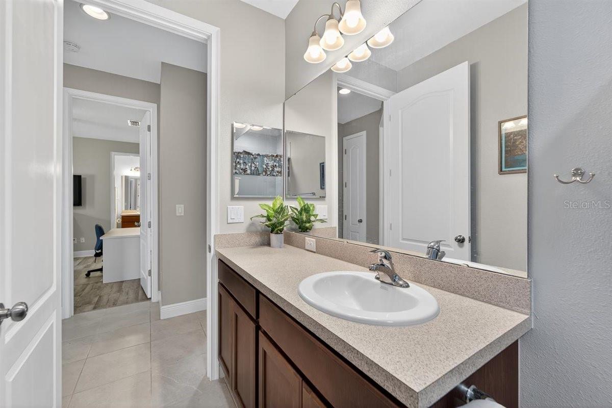 Image 32 of 43 For 12132 Creek Preserve Drive