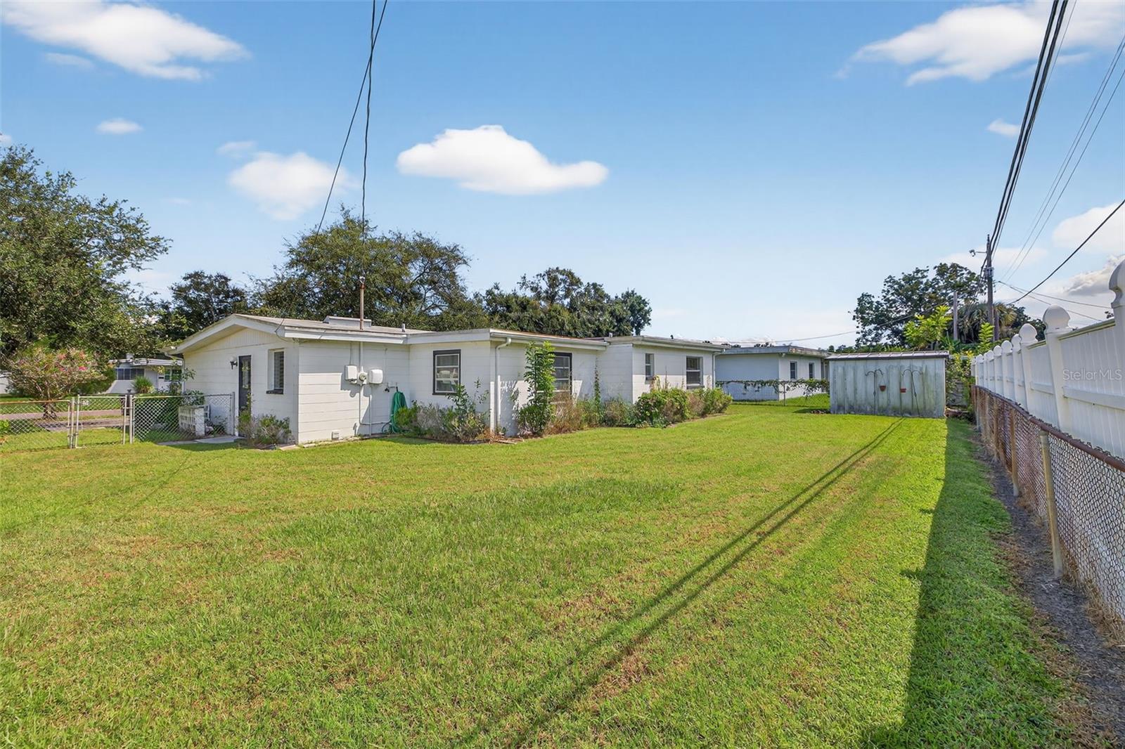 Image 14 of 17 For 5760 Hobson Street Ne