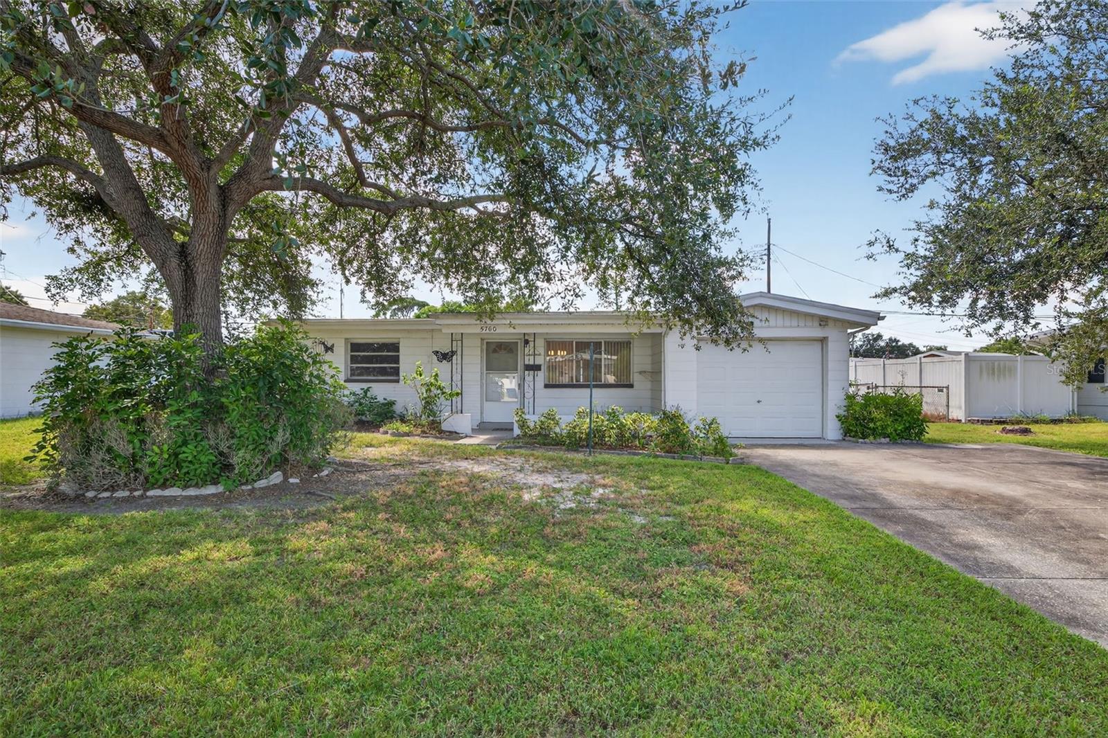 Image 15 of 17 For 5760 Hobson Street Ne