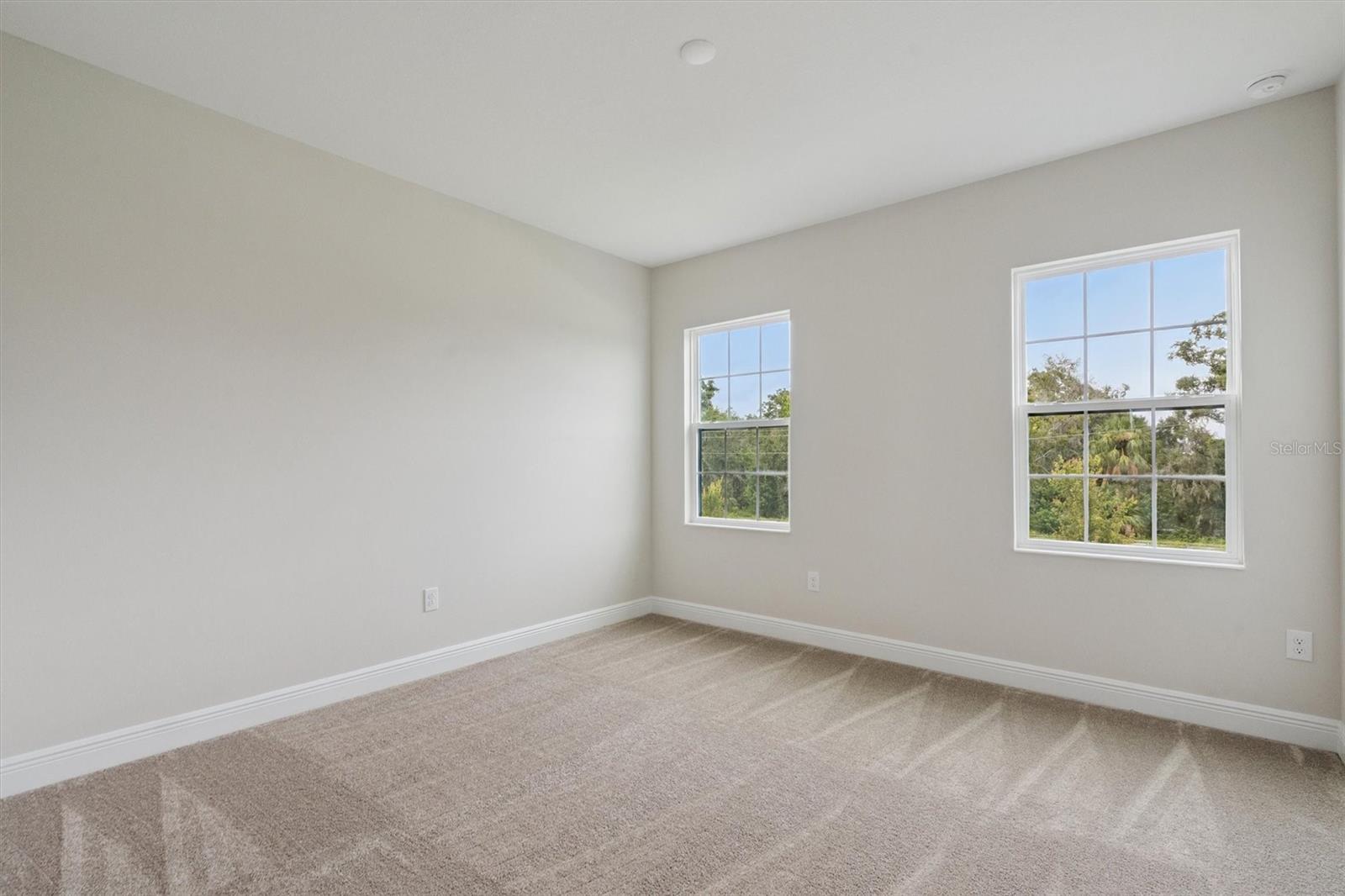 Image 18 of 34 For 13106 Homestead Lane