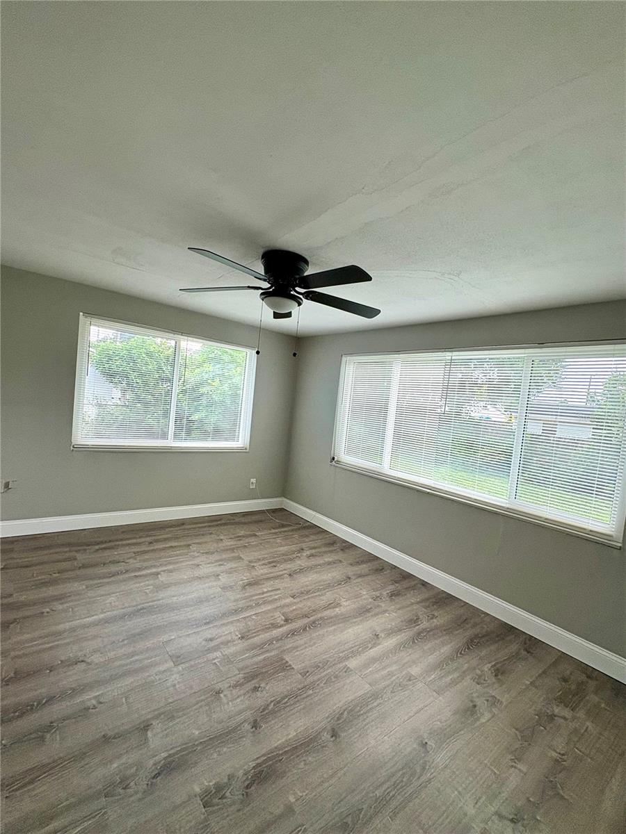 Image 12 of 19 For 4312 Belleville Avenue