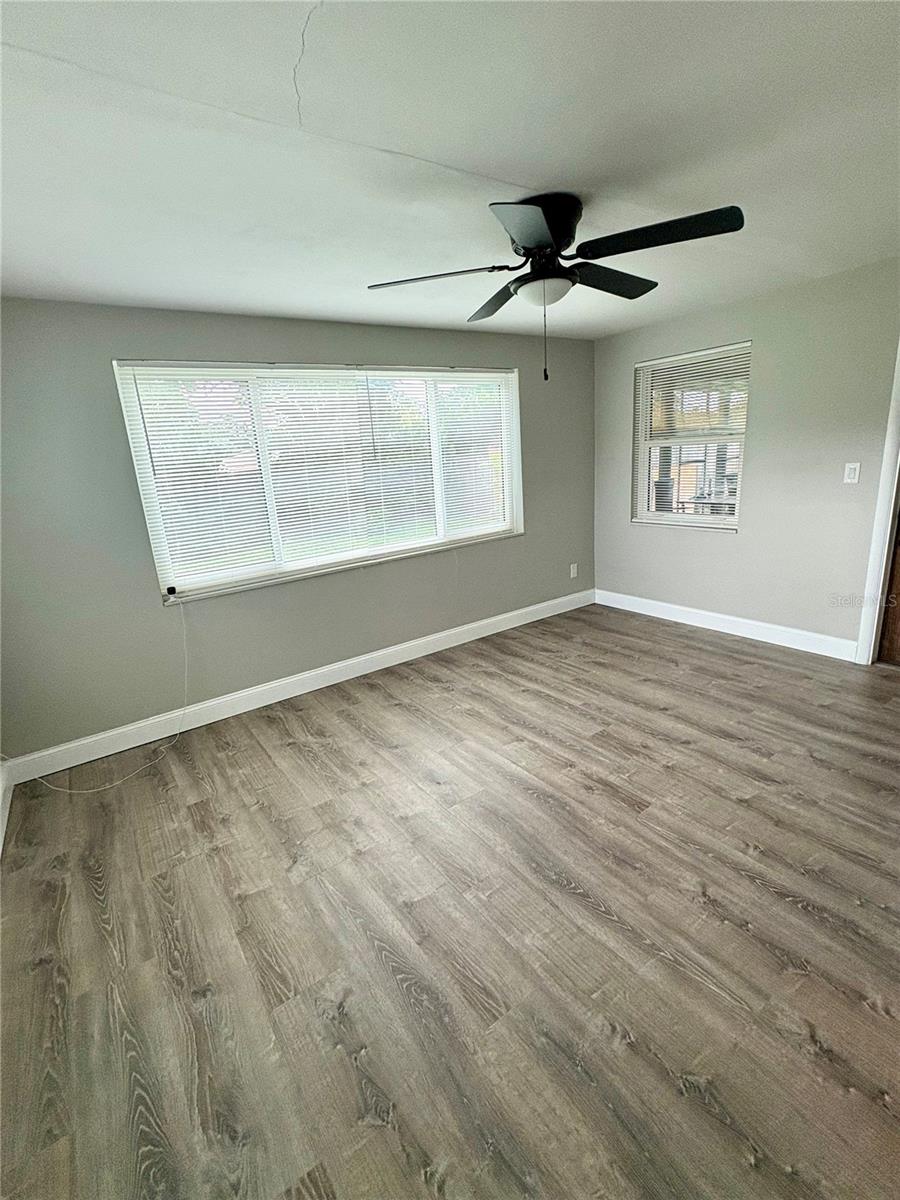 Image 13 of 19 For 4312 Belleville Avenue