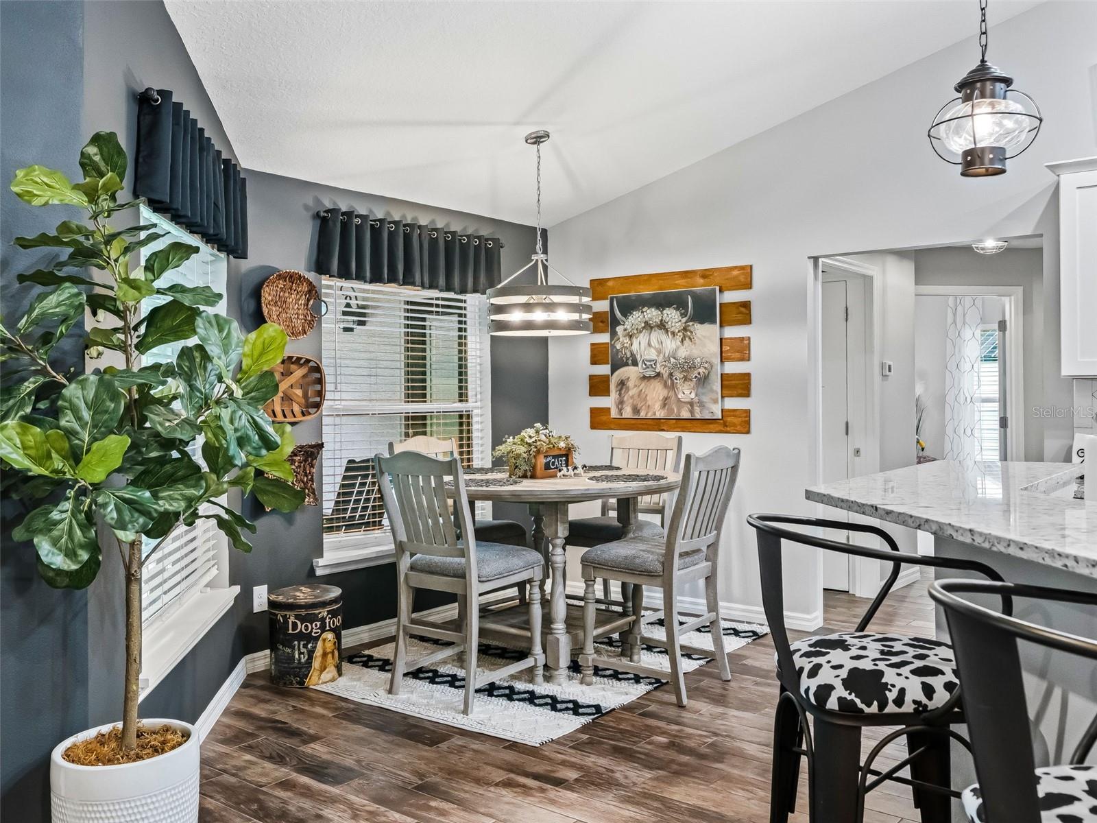 Image 16 of 60 For 5759 Cr 575  