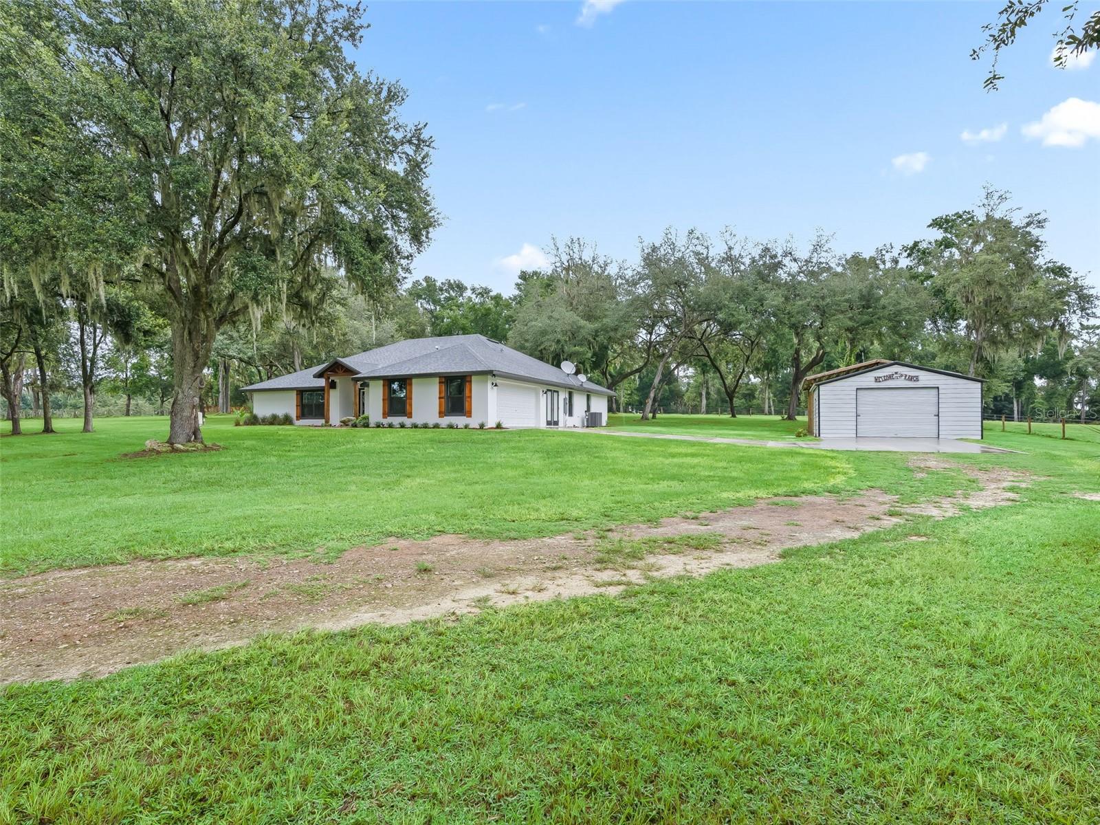 Image 43 of 60 For 5759 Cr 575  