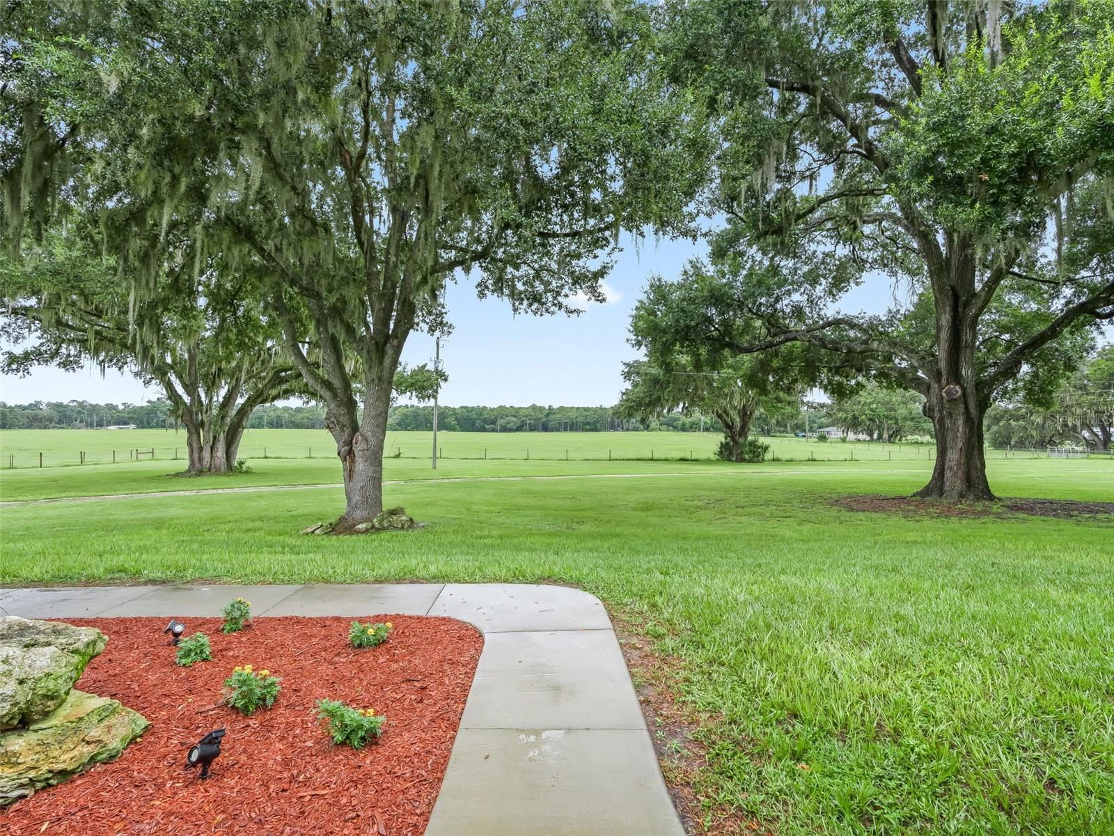 Image 45 of 60 For 5759 Cr 575  