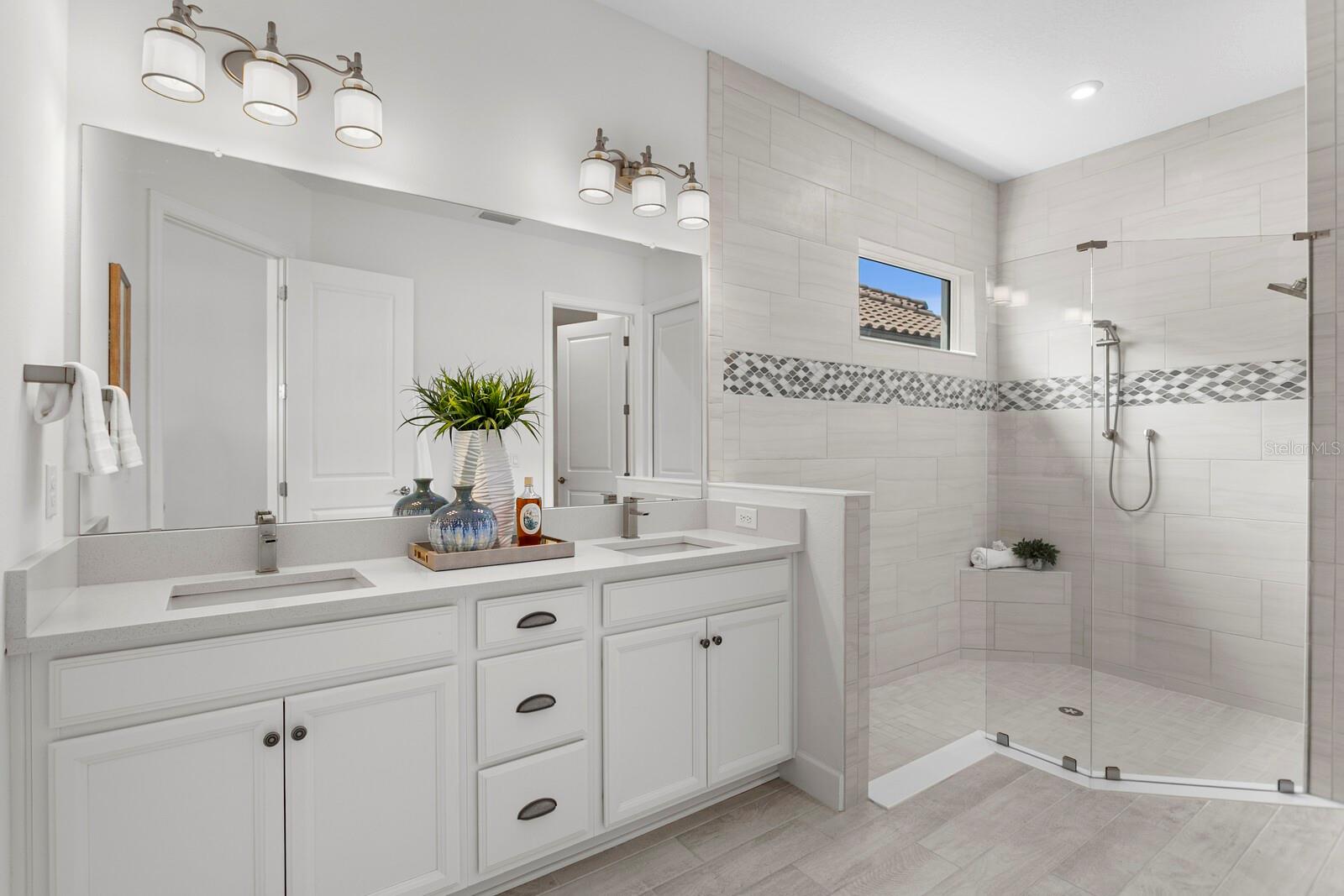 Image 31 of 63 For 10609 Calluna Drive