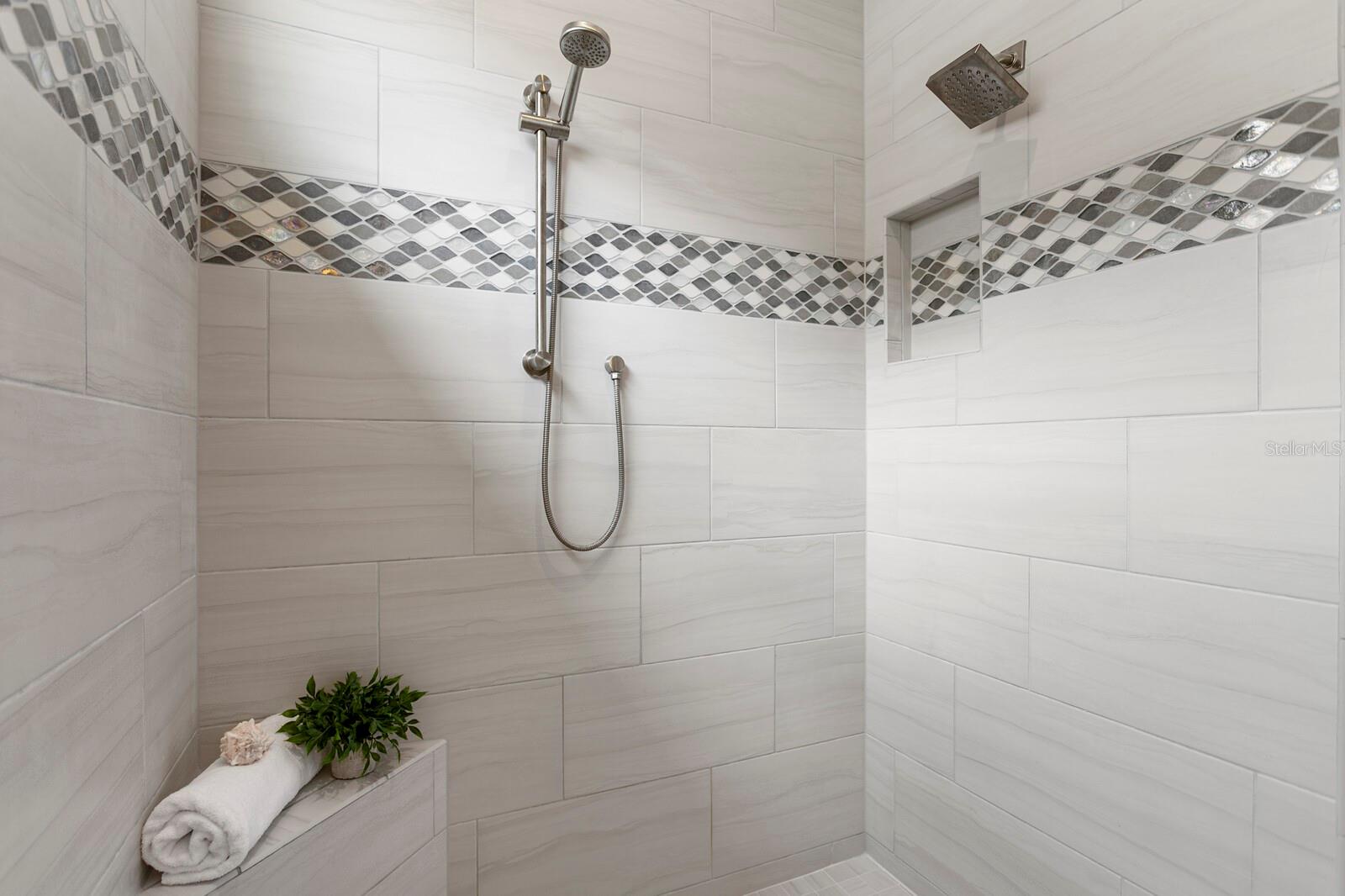 Image 32 of 63 For 10609 Calluna Drive