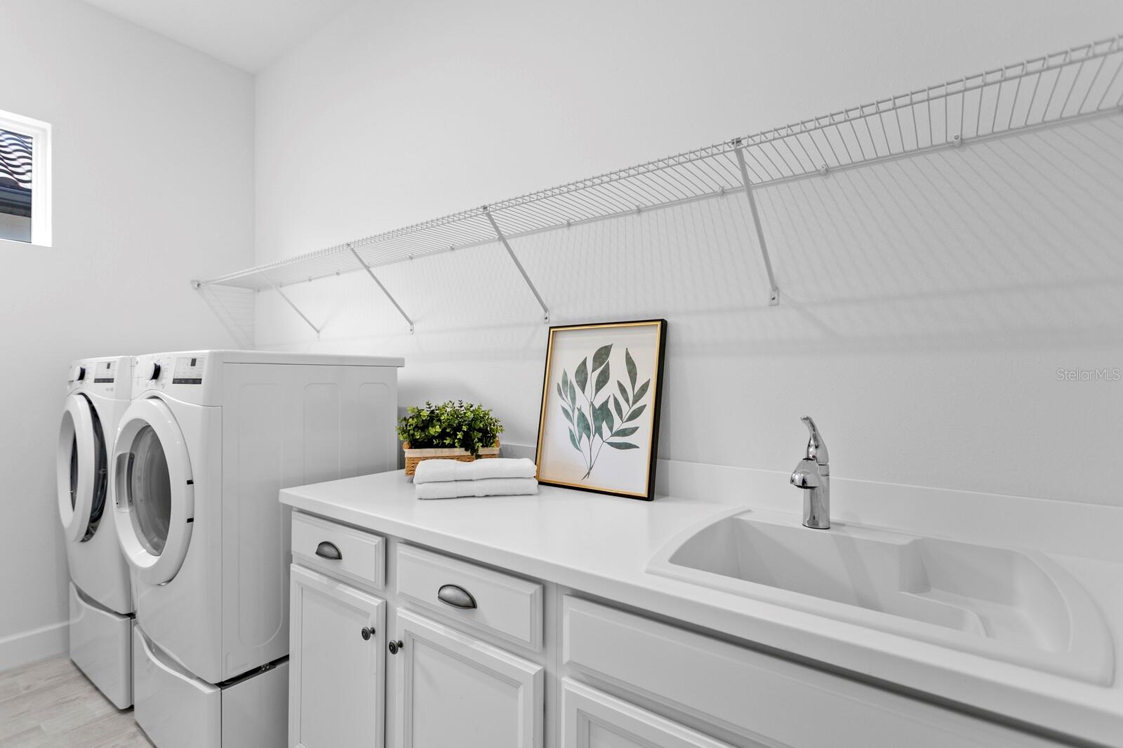 Image 38 of 63 For 10609 Calluna Drive