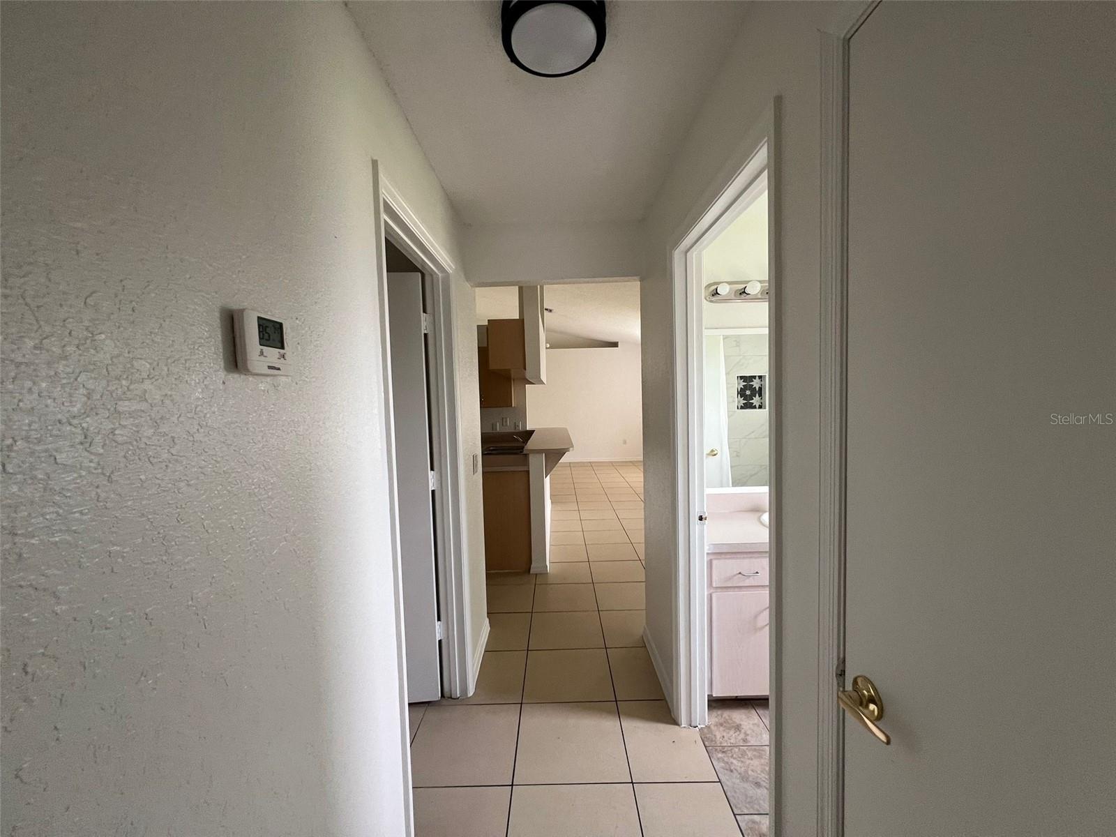 Image 8 of 17 For 2687 Hickory Ridge Drive