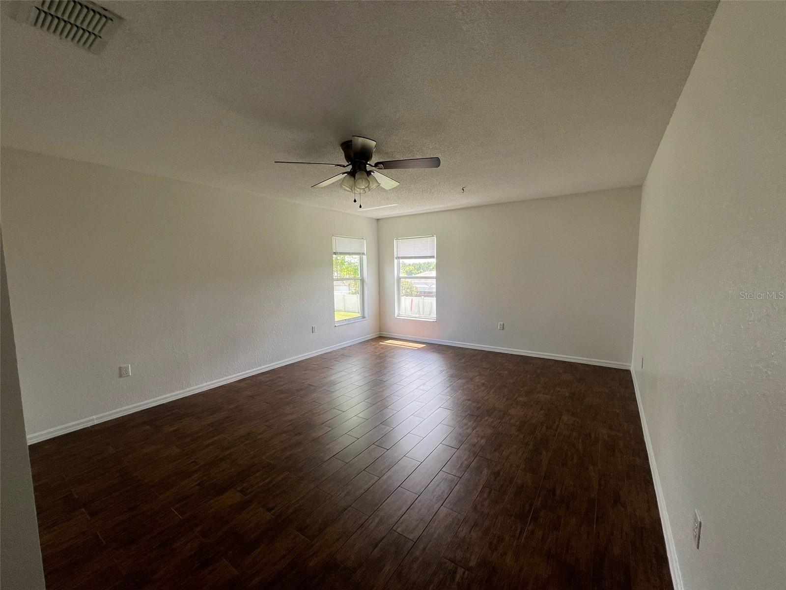 Image 9 of 17 For 2687 Hickory Ridge Drive