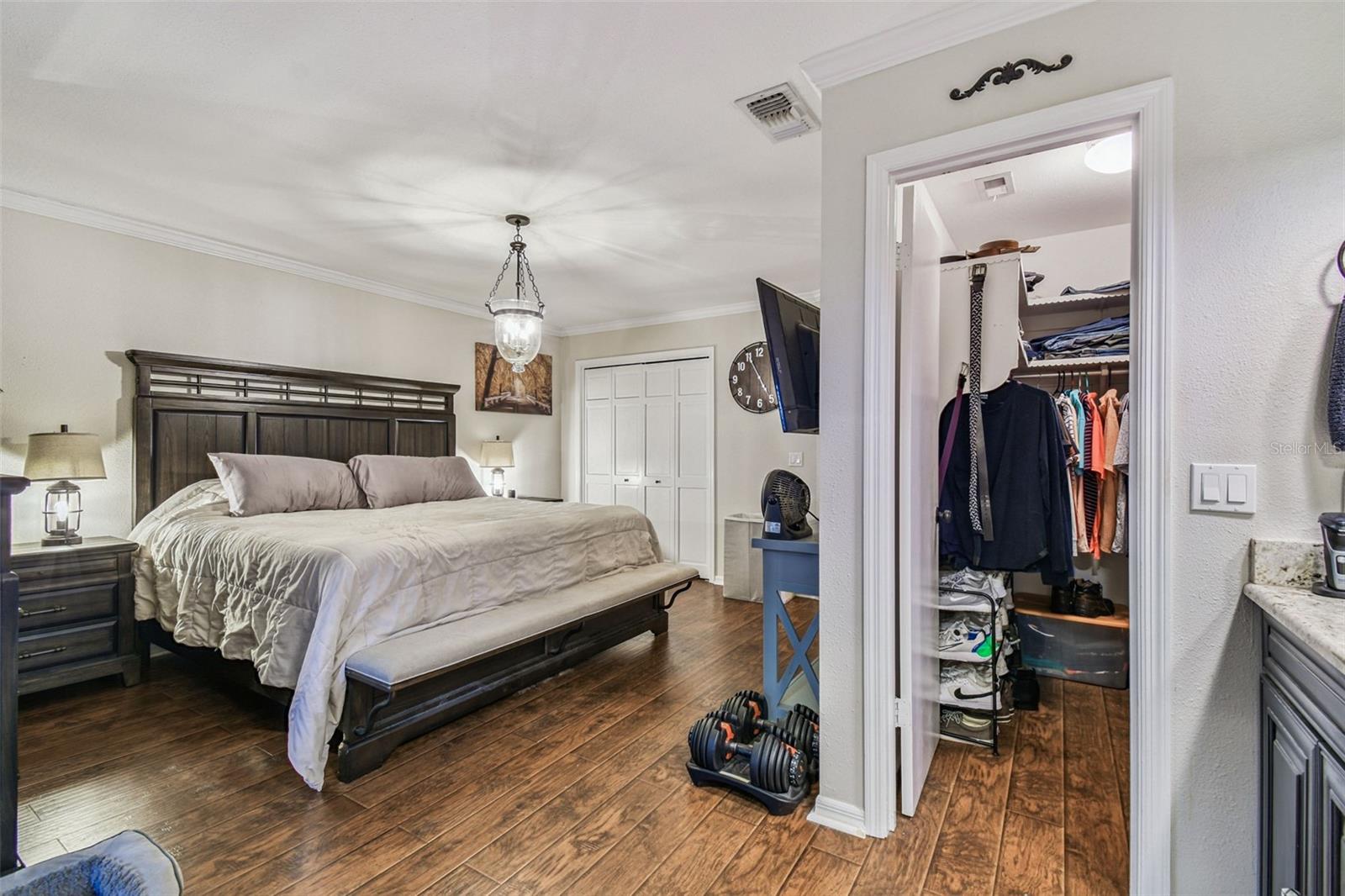 Image 12 of 44 For 4913 Liberty Lane