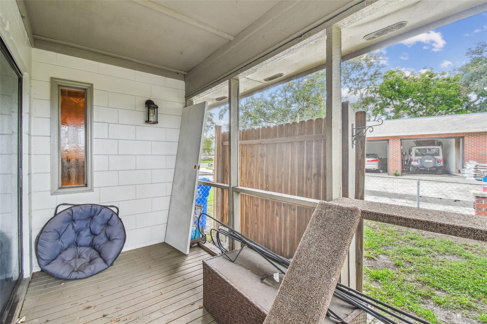 Image 14 of 44 For 4913 Liberty Lane