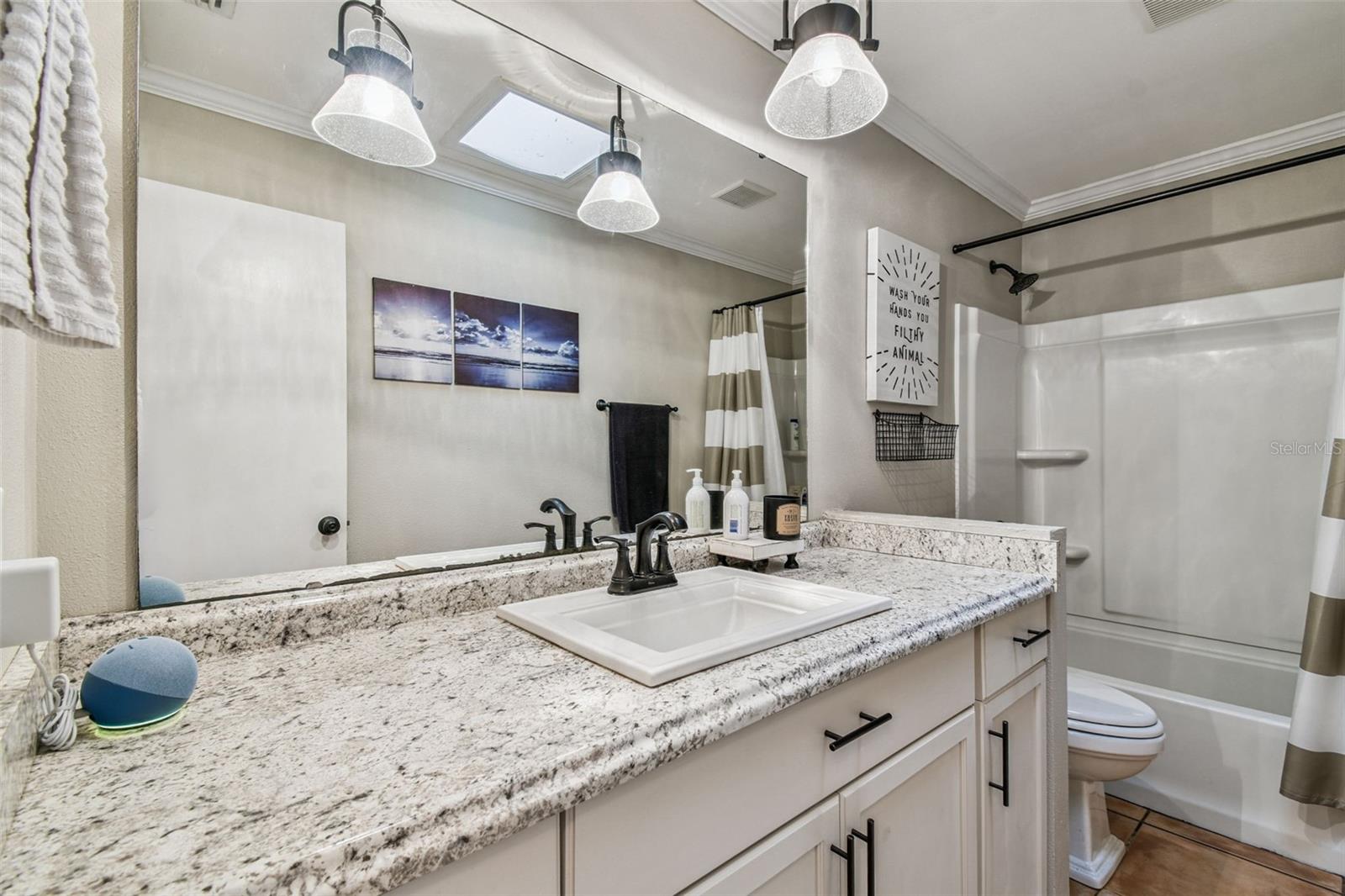 Image 17 of 44 For 4913 Liberty Lane