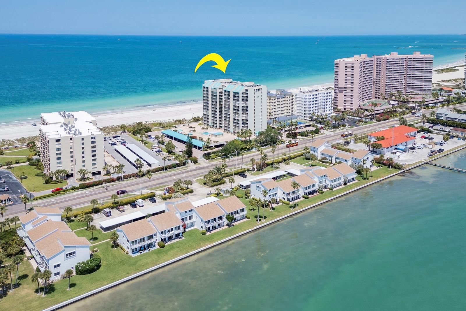 Image 2 of 52 For 1390 Gulf Boulevard 901