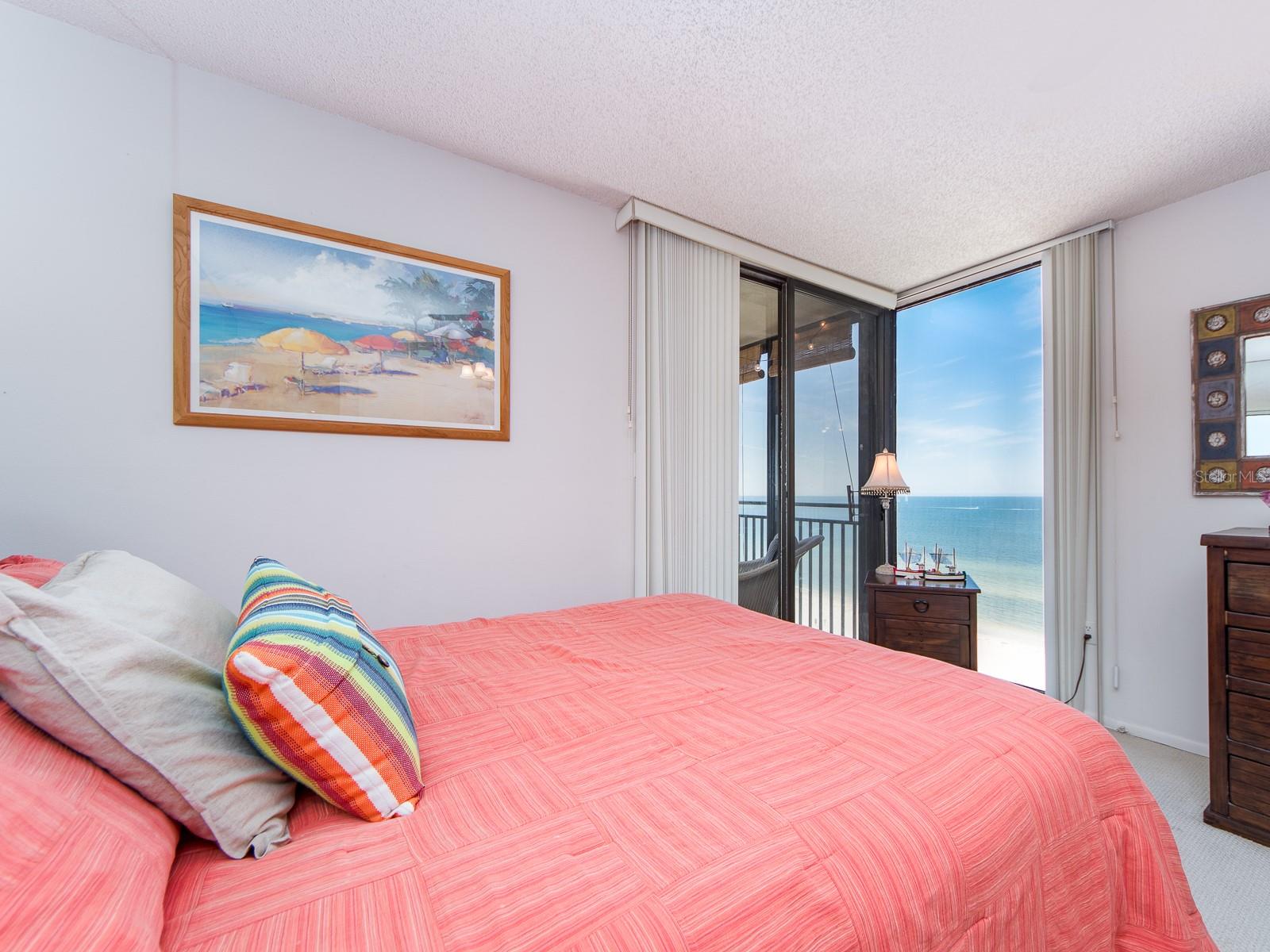 Image 21 of 52 For 1390 Gulf Boulevard 901