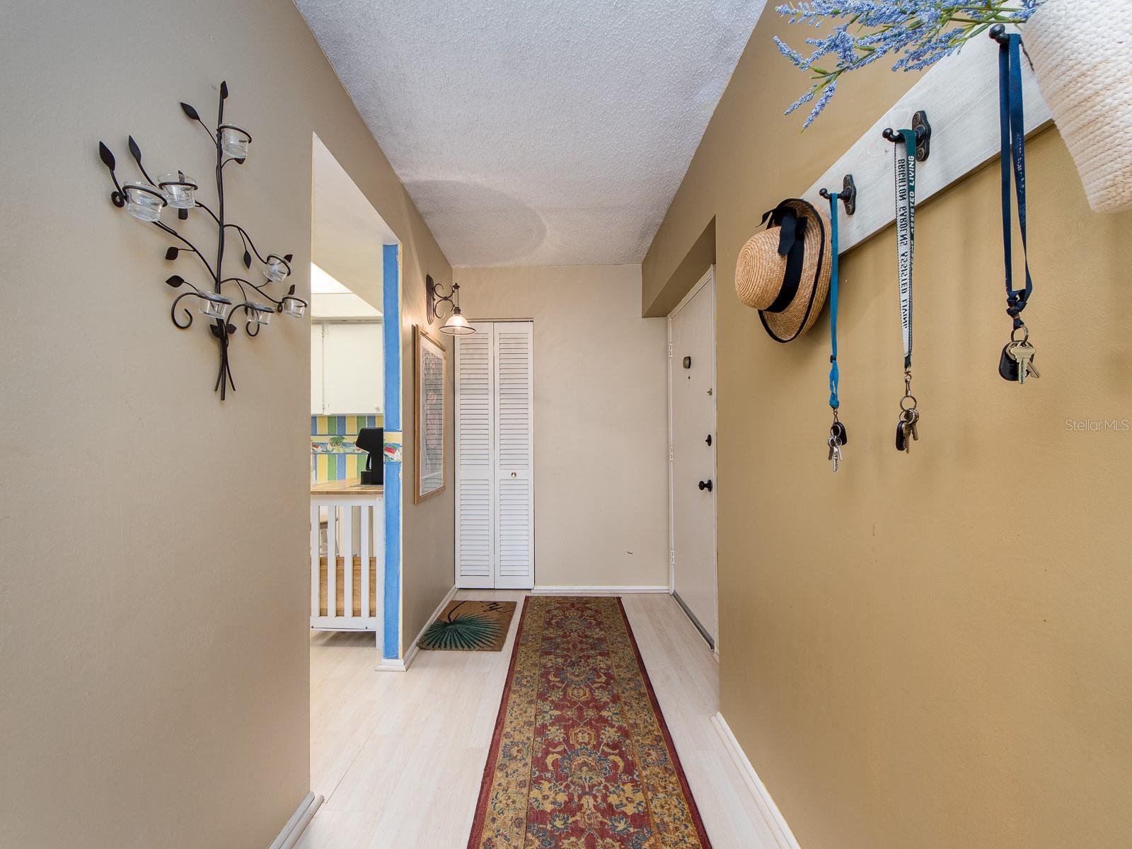Image 4 of 52 For 1390 Gulf Boulevard 901