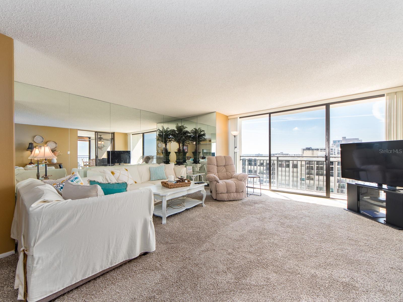 Image 6 of 52 For 1390 Gulf Boulevard 901