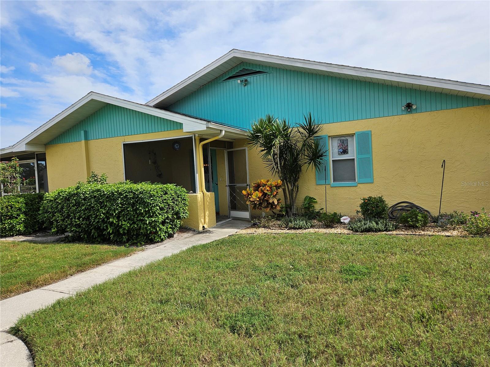 Details for 1907 Canterbury Lane 4, SUN CITY CENTER, FL 33573