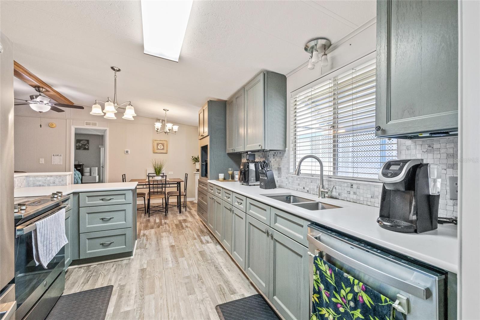 Image 12 of 34 For 1576 Longbow Drive