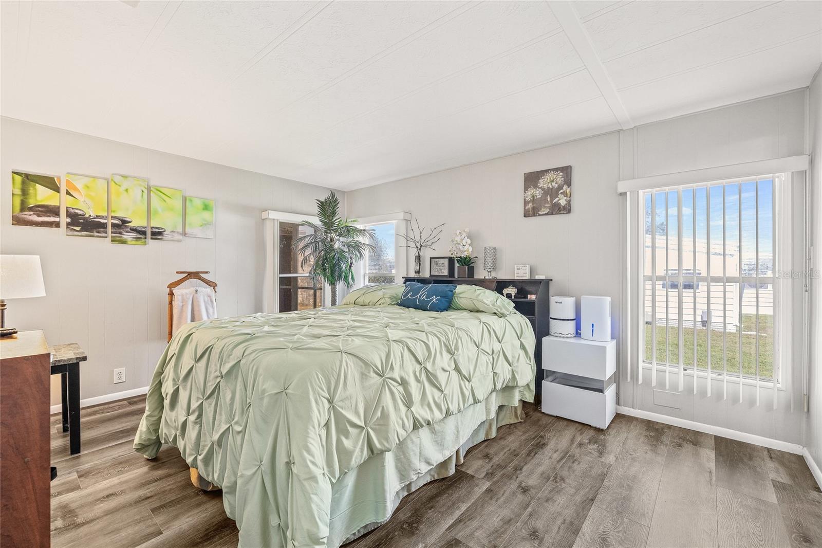 Image 15 of 34 For 1576 Longbow Drive