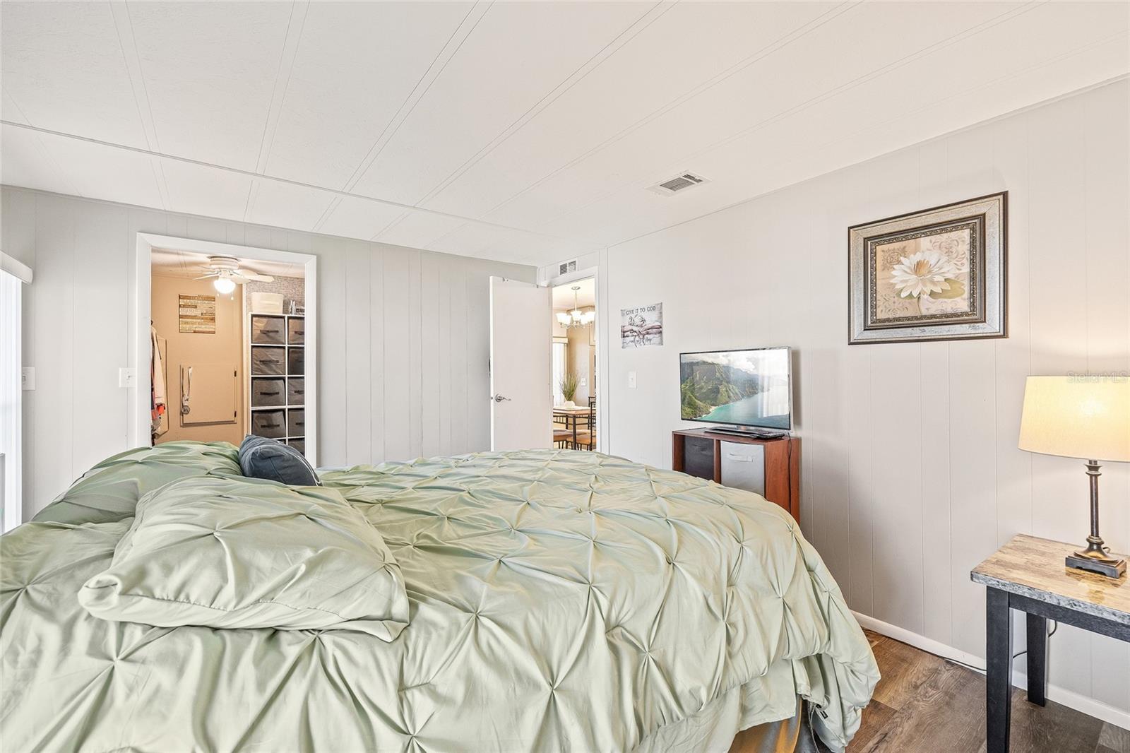 Image 17 of 34 For 1576 Longbow Drive