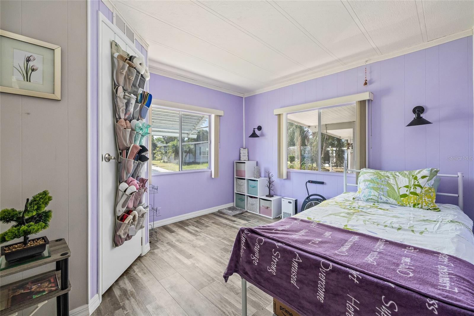 Image 20 of 34 For 1576 Longbow Drive