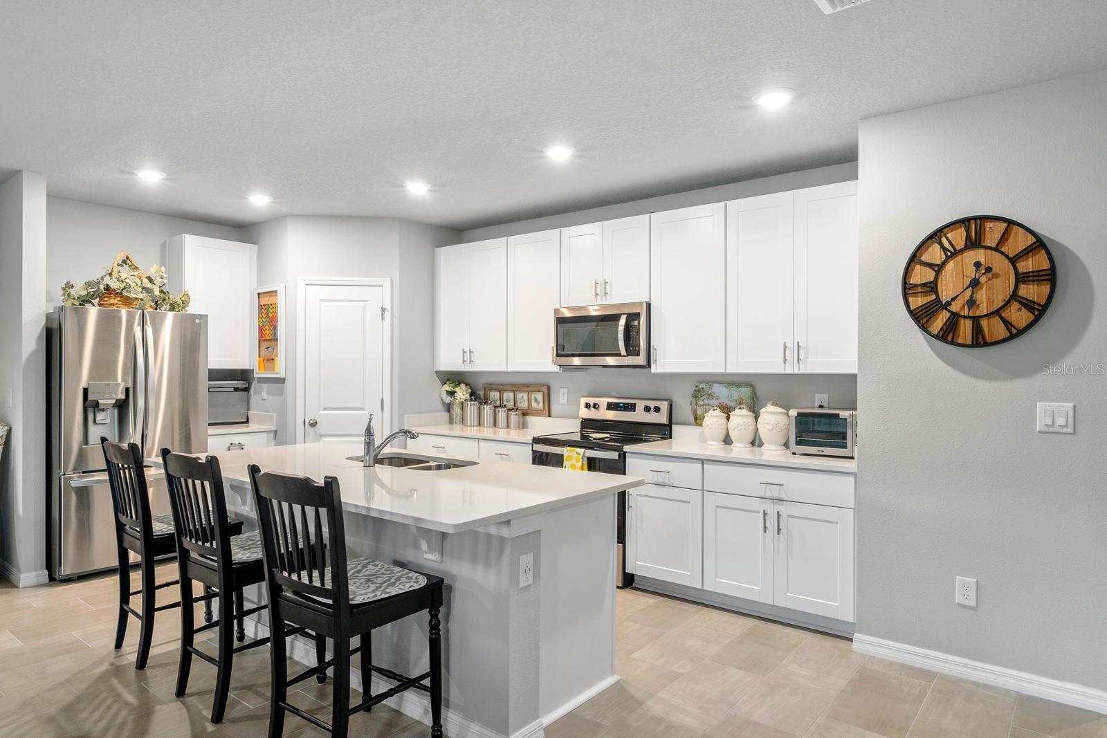 Image 11 of 31 For 3413 Bonsilva Street