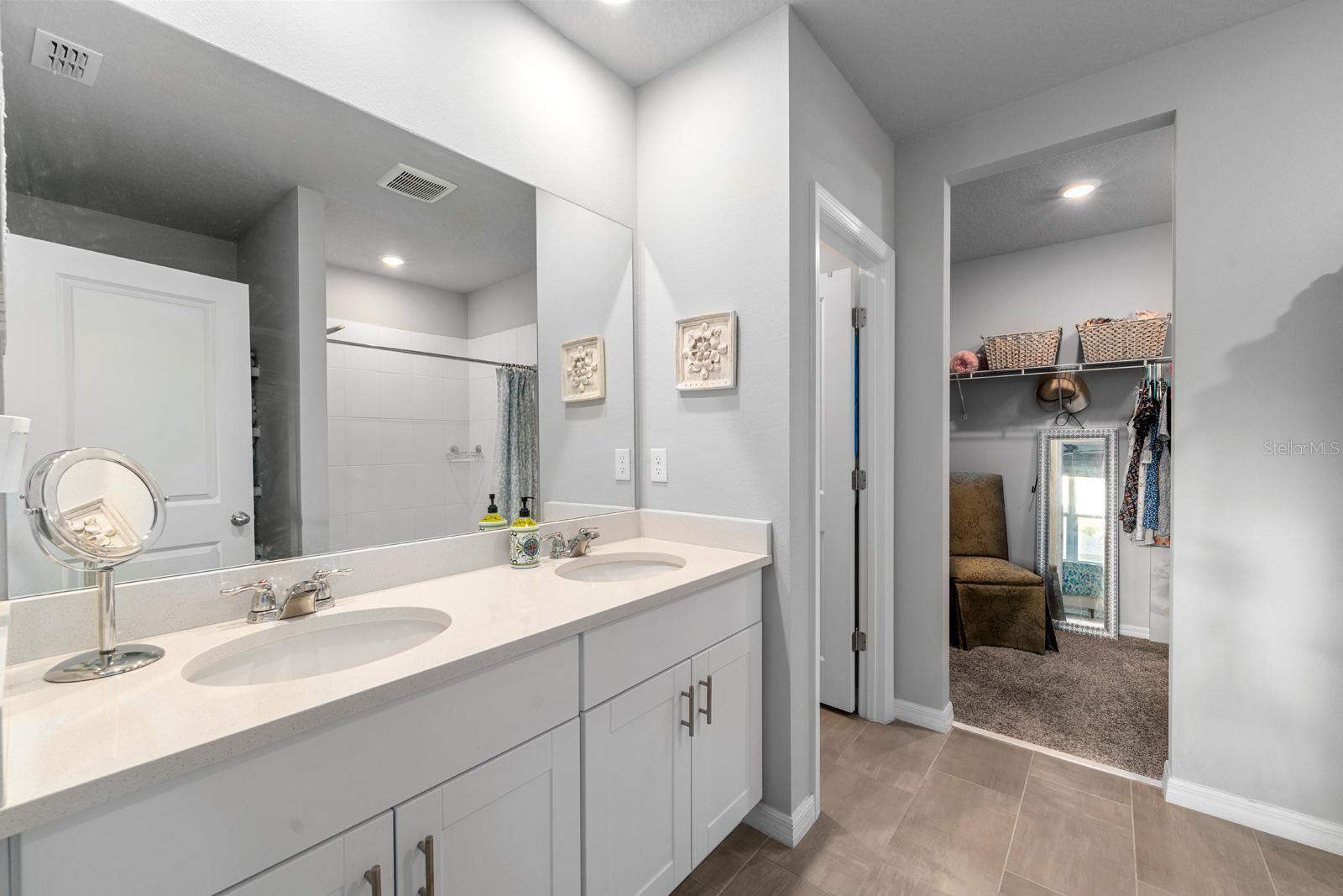 Image 18 of 31 For 3413 Bonsilva Street