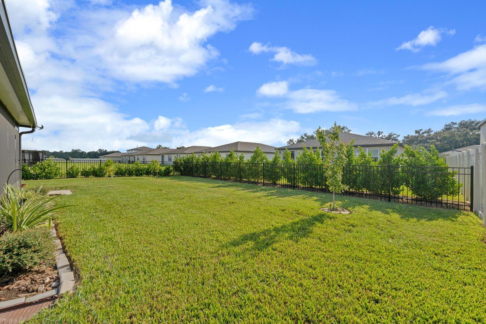 Image 27 of 31 For 3413 Bonsilva Street