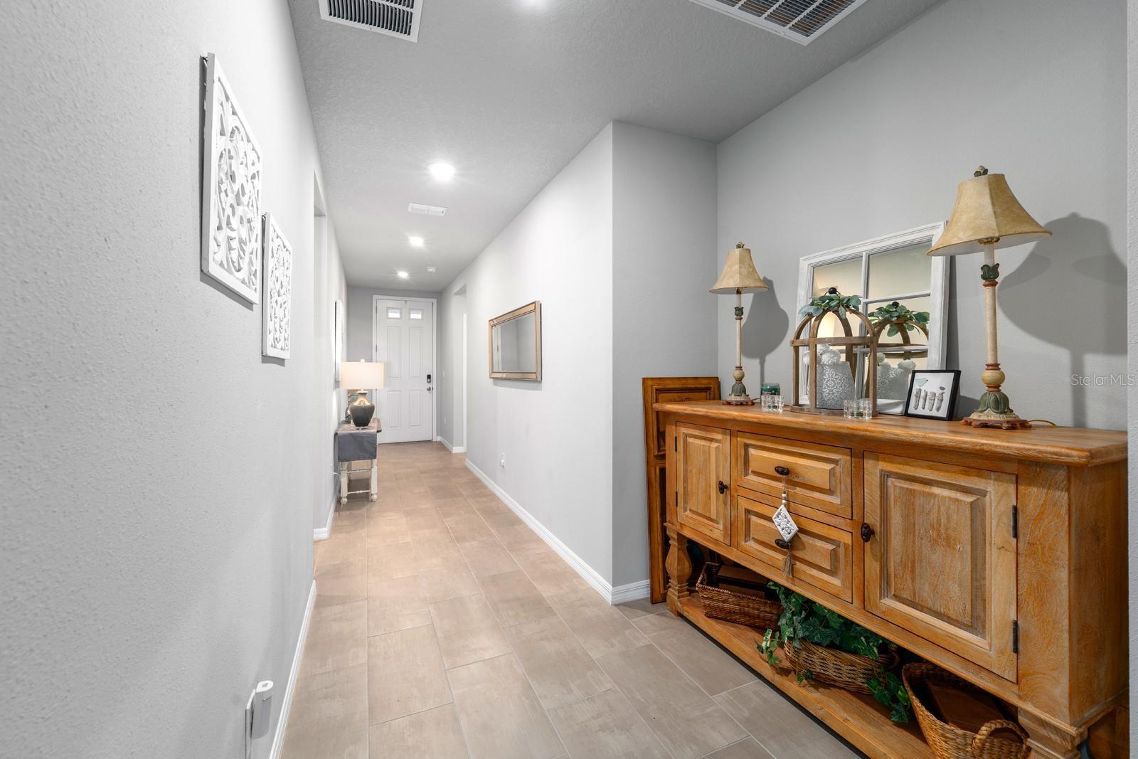 Image 6 of 31 For 3413 Bonsilva Street